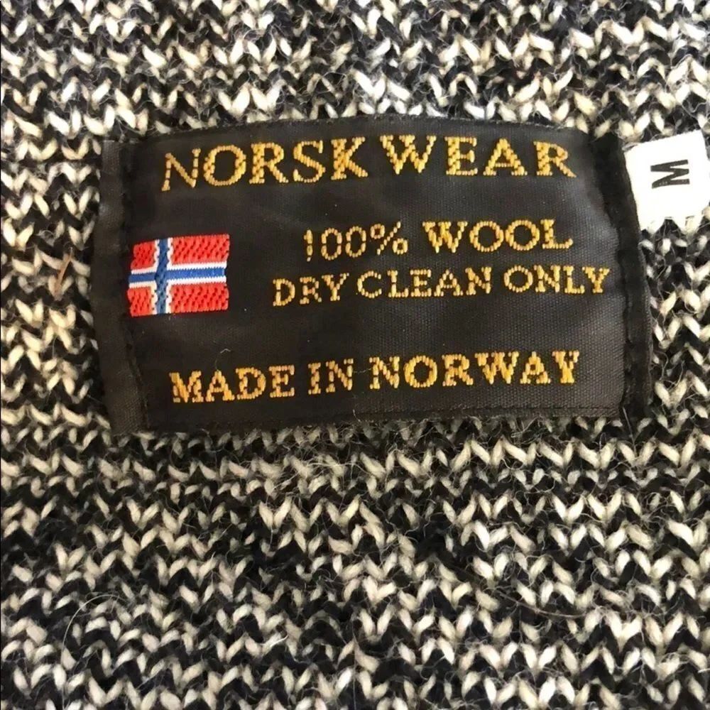 Norsk Wear Sweater M (3017) - Picture 4 of 4